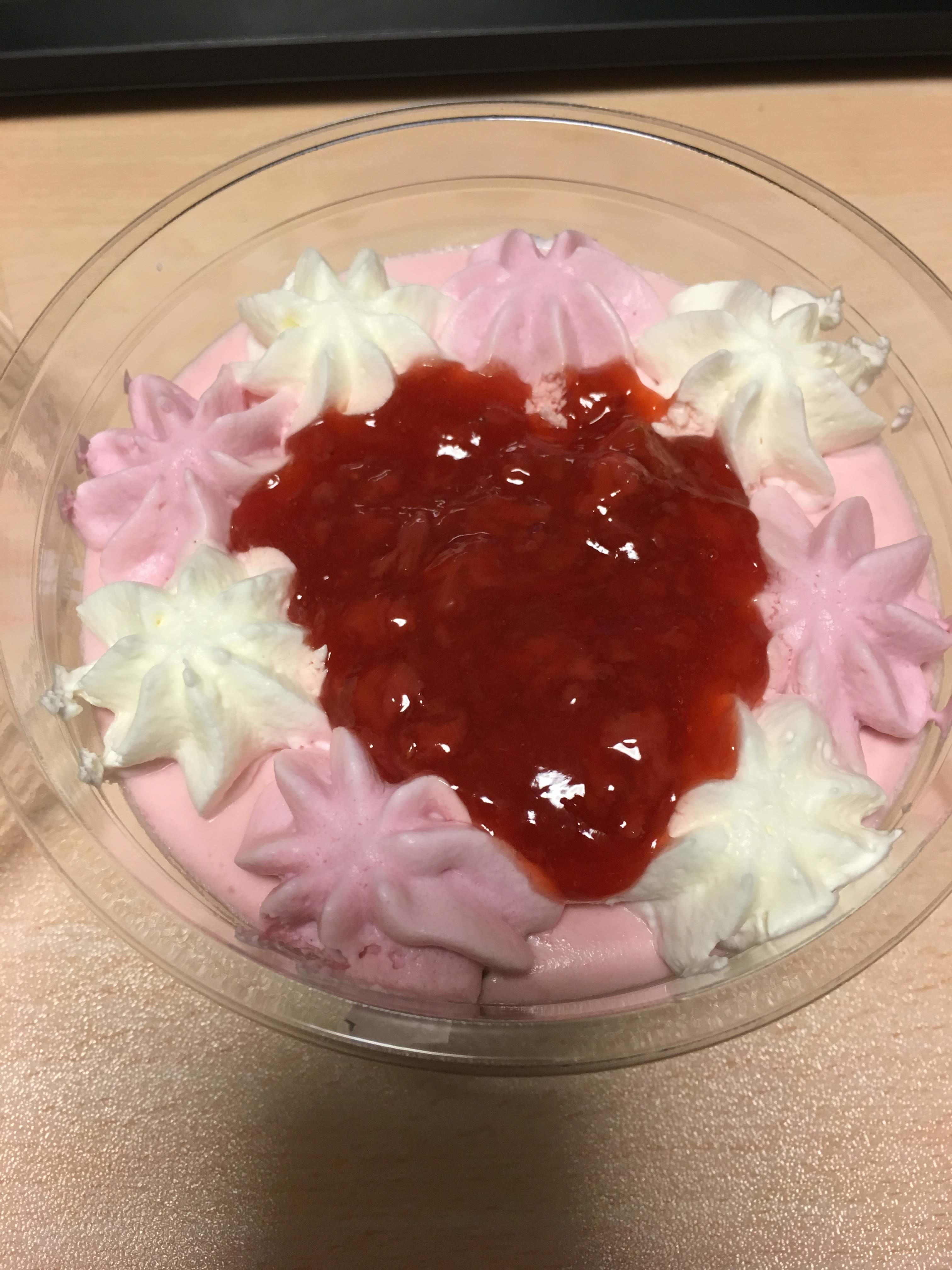 ストロベリーレアチーズ