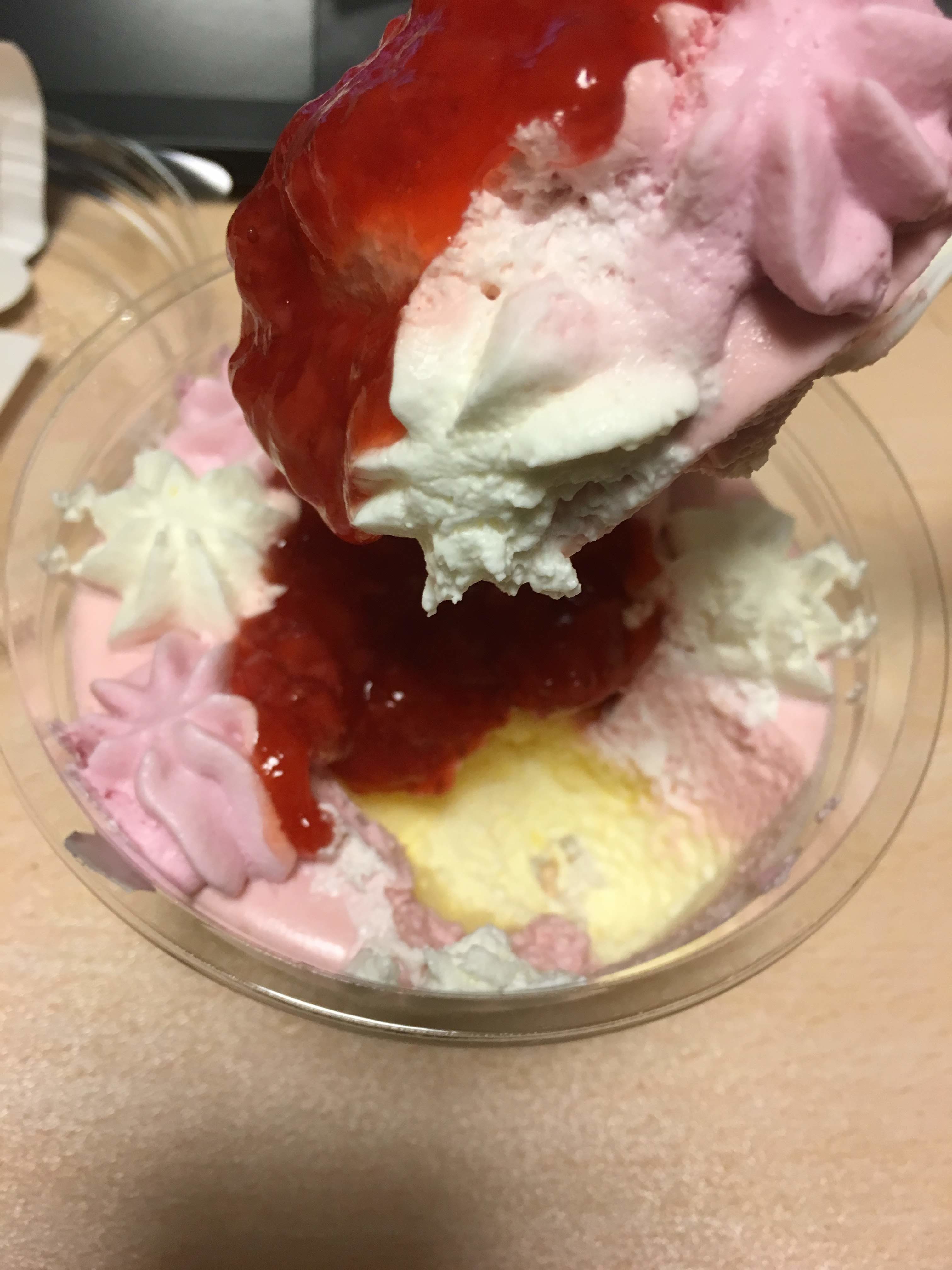 ストロベリーレアチーズ