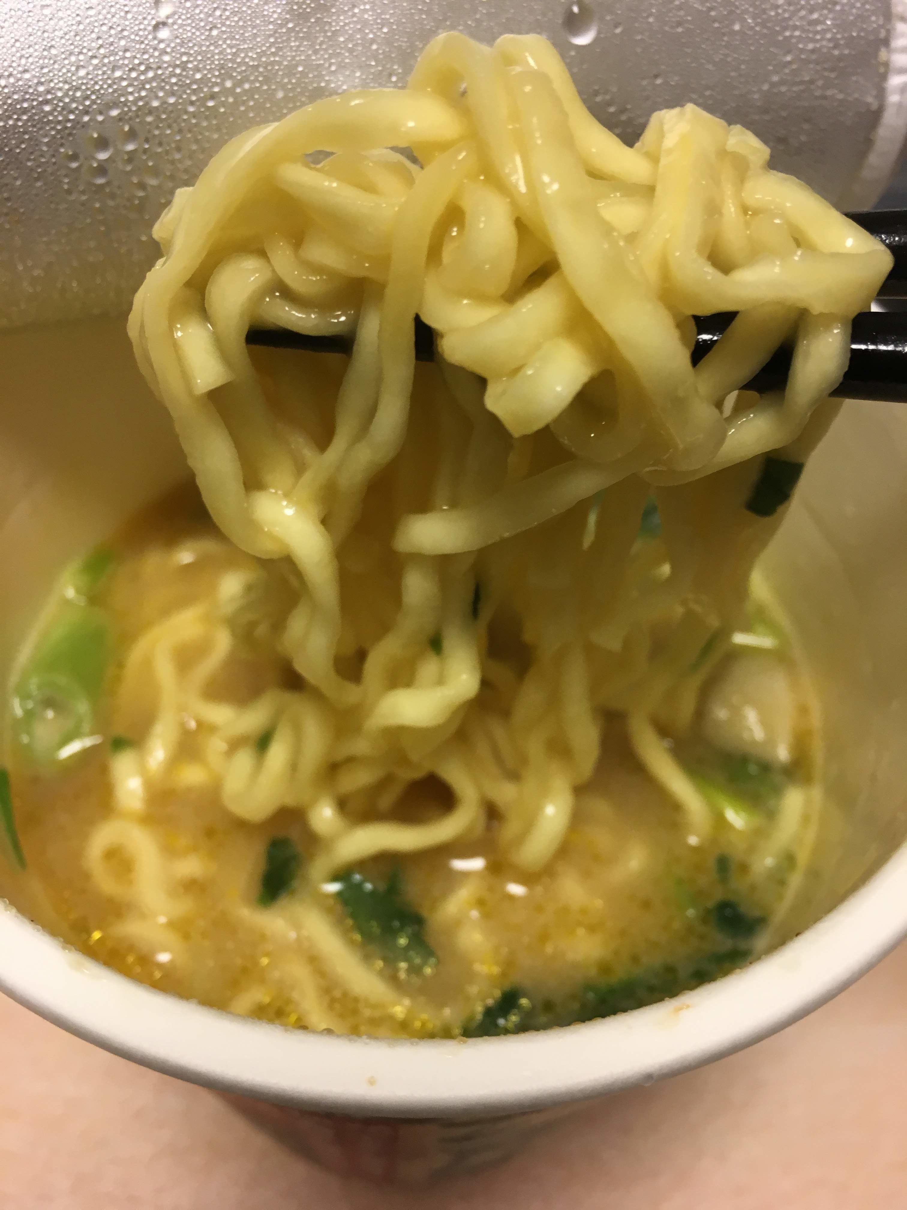 銘店紀行横浜ラーメン 六角家 